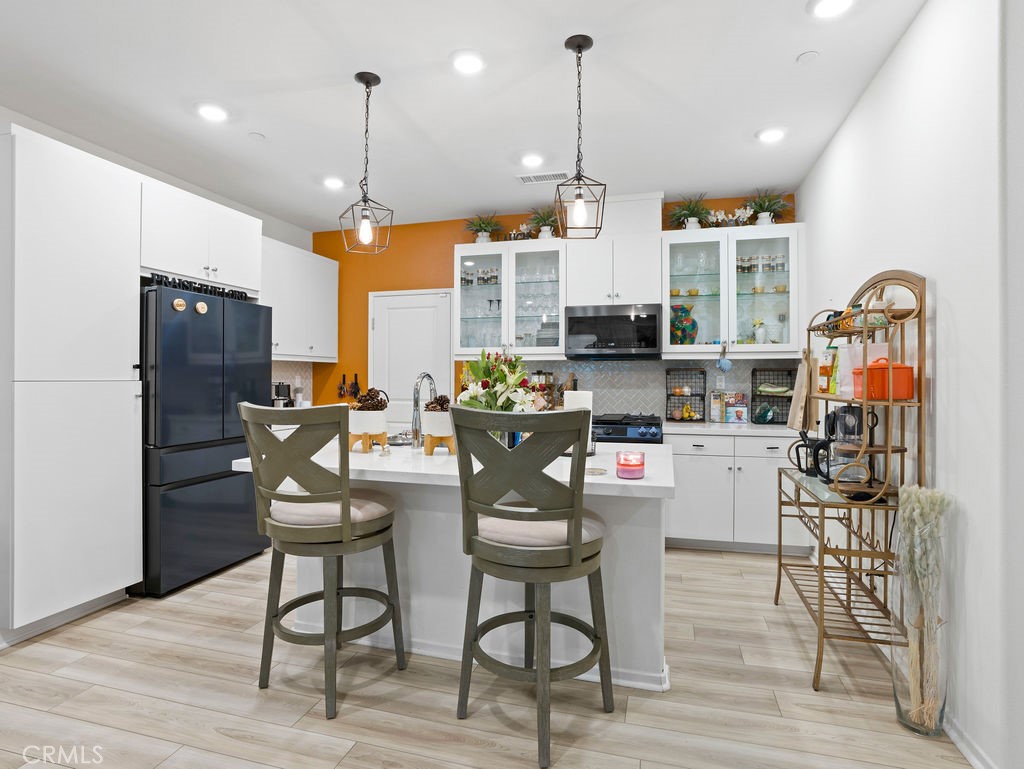 Residential Lease for rent at 5628 Kate Way 4, Fontana CA featuring 3 beds and 3 baths