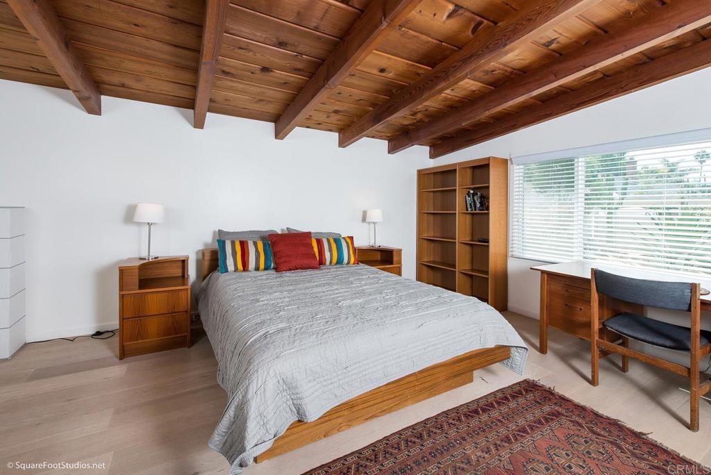 Residential Lease for rent at 7209 Draper, La Jolla, San Diego County CA featuring 3 beds and 3 baths