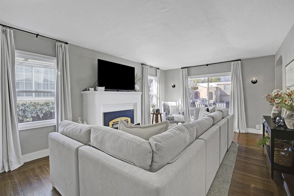 Residential for sale at 1337 1337 Acacia St, Pittsburg CA featuring 3 beds and 2 baths