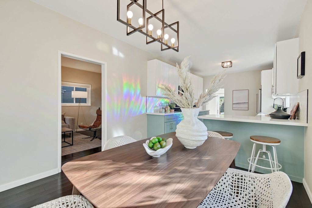 Residential for sale at 735 735 Apgar St, Oakland CA featuring 3 beds and 2 baths