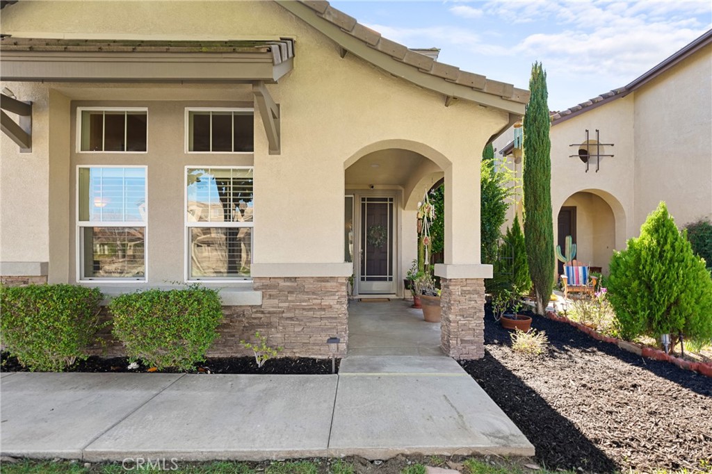 Residential for sale at 31989 Corte Cardoza, Temecula CA featuring 5 beds and 4 baths