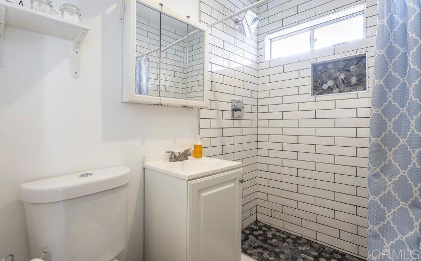 Residential Lease for rent at 1272 Fourth Avenue B, Chula Vista CA featuring 2 beds and 1 bath