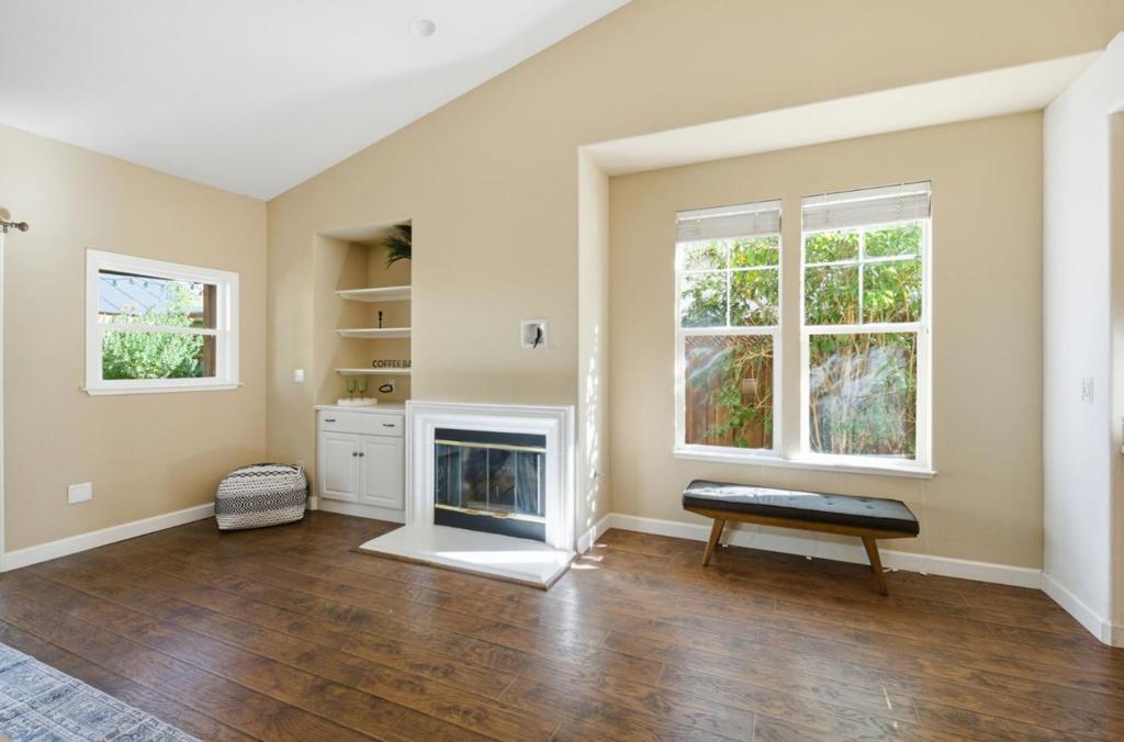 Residential for sale at 1655 Valley Oaks Drive, Gilroy CA featuring 3 beds and 2 baths