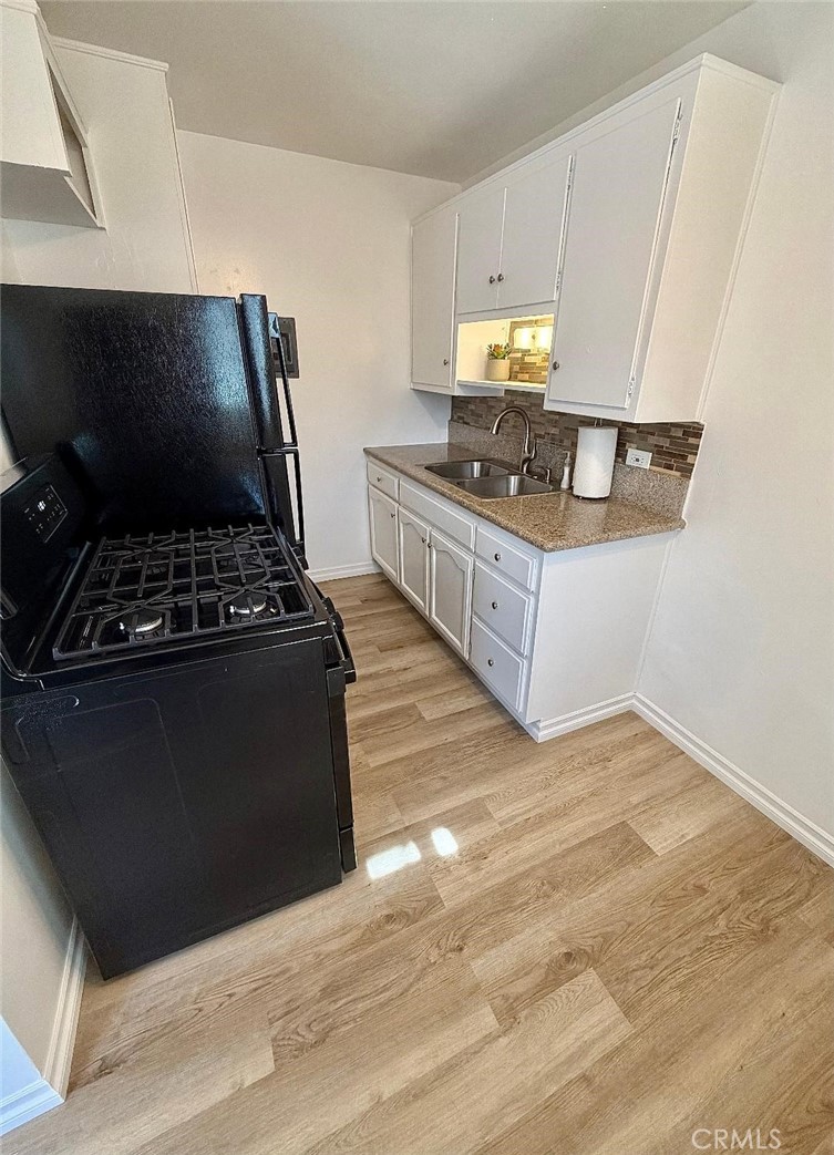 Residential Lease for rent at 2008 Griffin Avenue, Los Angeles, Los Angeles County CA featuring 1 bed and 1 bath