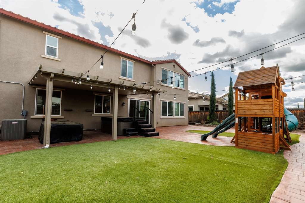 Residential for sale at 967 967 Dainty Ave, Brentwood CA featuring 5 beds and 4 baths