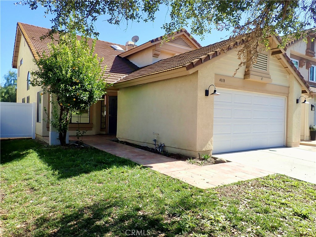 Residential Lease for rent at 4018 Lost Springs, Calabasas CA featuring 4 beds and 3 baths