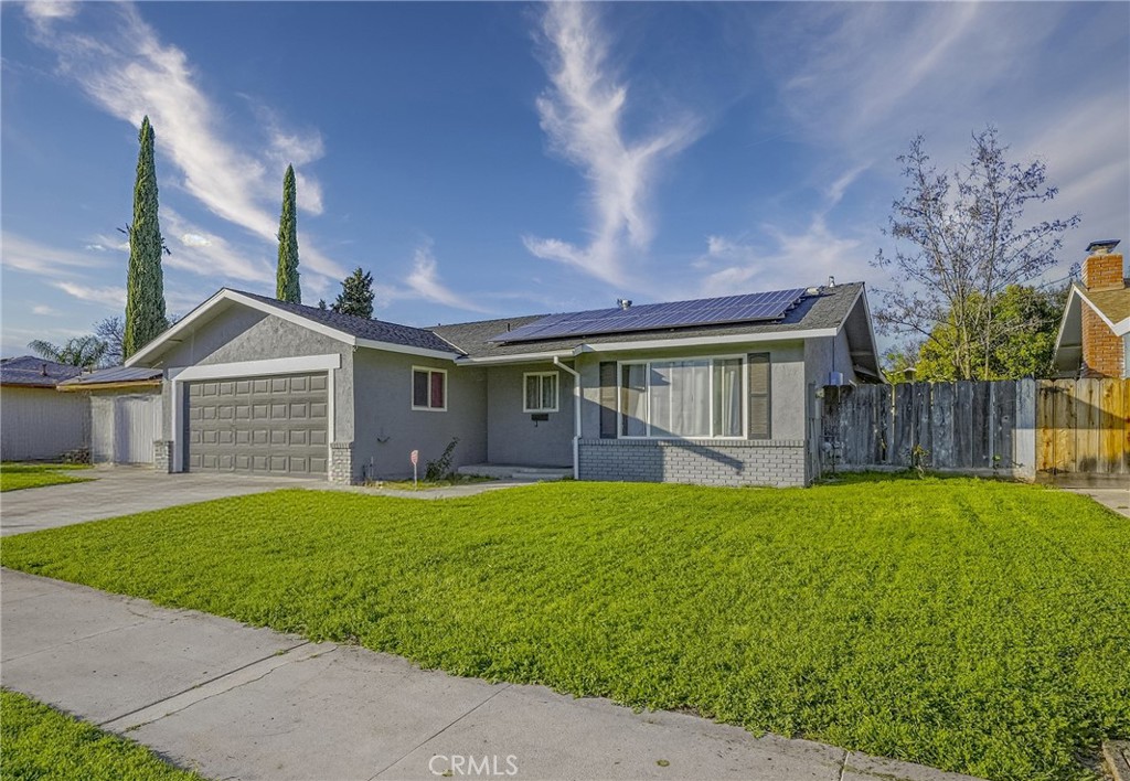 Residential for sale at 639 W Donna Drive, Merced CA featuring 3 beds and 2 baths