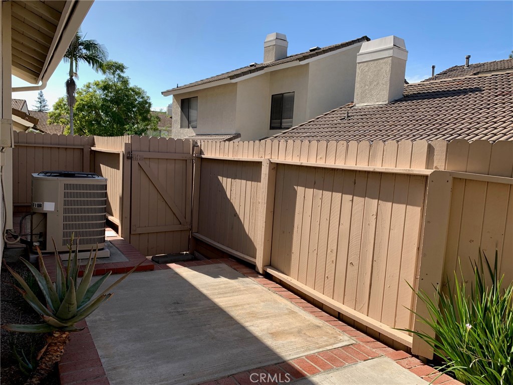 Residential Lease for rent at 2201 Dublin Lane 3, Diamond Bar CA featuring 3 beds and 3 baths