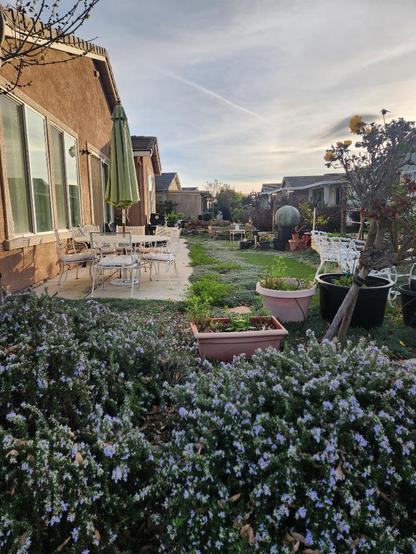 Residential for sale at 101 David Lamoree Way, Rio Vista CA featuring 2 beds and 2 baths