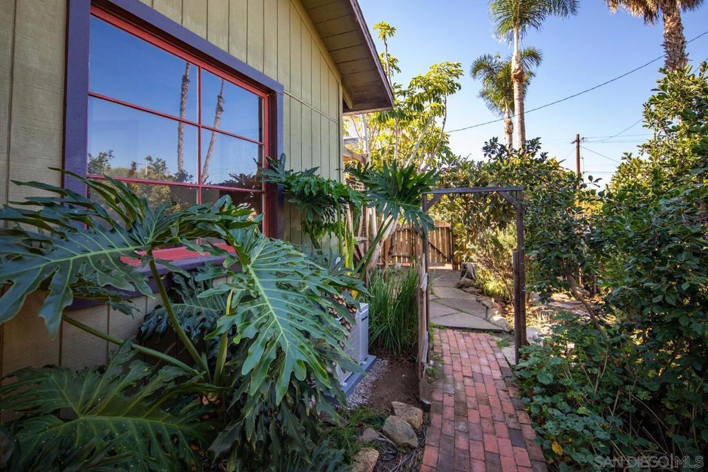 Residential for sale at 432 E 5th St, National City CA featuring 2 beds and 1 bath