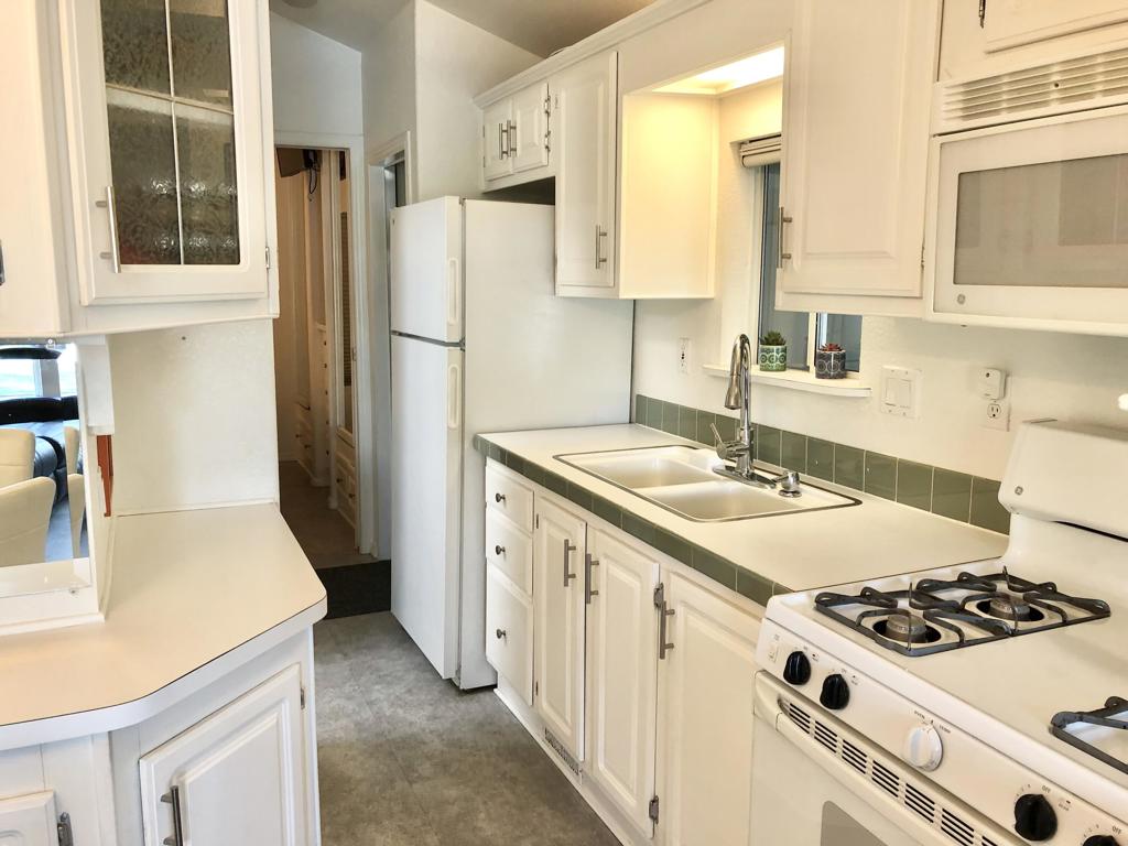 Manufactured In Park for sale at 74711 Dillon Rd Spc 21, Desert Hot Springs CA featuring 1 bed and 1 bath