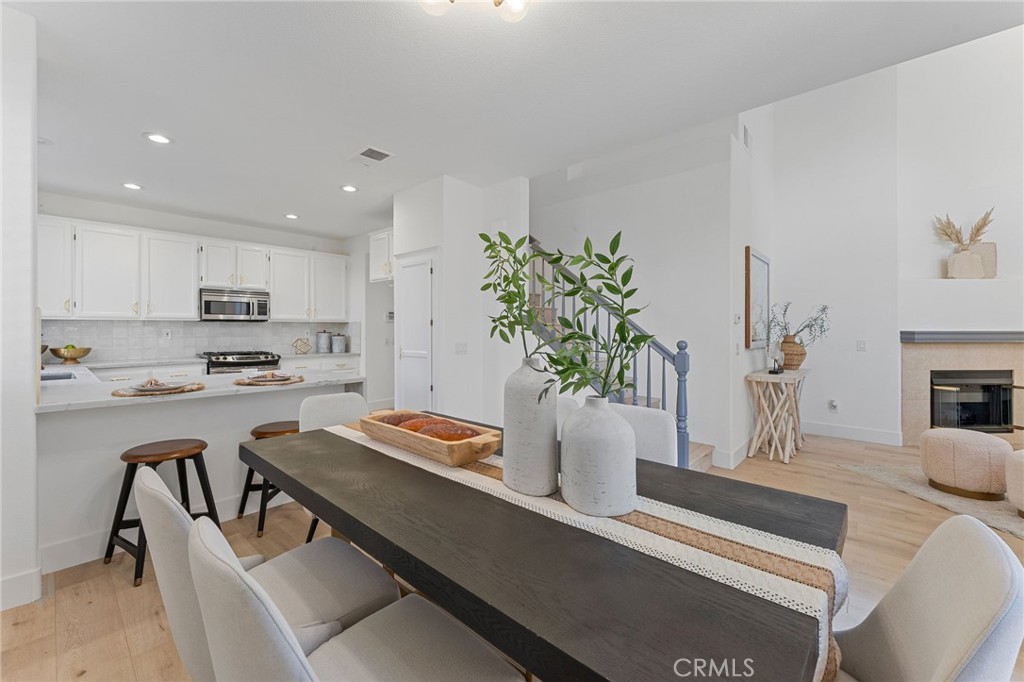 Residential for sale at 29 Hulsea, Aliso Viejo CA featuring 3 beds and 3 baths