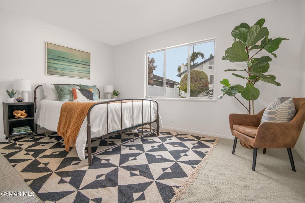 Residential Lease for rent at 2637 Pierpont Boulevard, Ventura CA featuring 3 beds and 2 baths