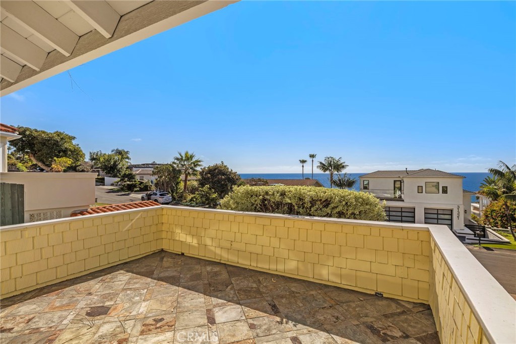 Residential Lease for rent at 31322 Monterey Street, Laguna Beach CA featuring 3 beds and 2 baths