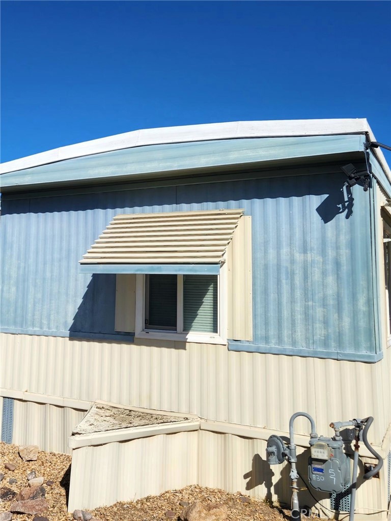 Manufactured In Park for sale at 15940 Stoddard Wells RD 30, Victorville CA featuring 2 beds and 2 baths