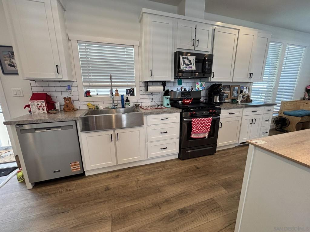 Manufactured In Park for sale at 13111 Bonita Vista St 228, Poway CA featuring 3 beds and 2 baths