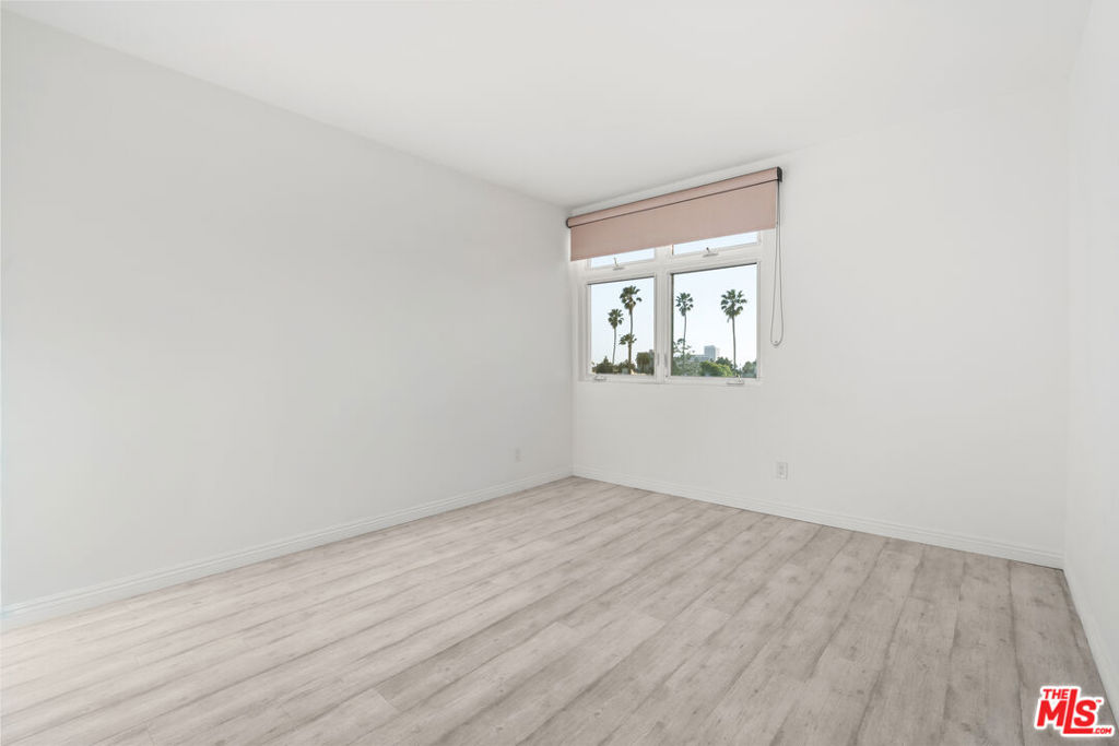Residential Lease for rent at 900 Euclid Street APT 404, Santa Monica, Los Angeles County CA featuring 2 beds and 2 baths
