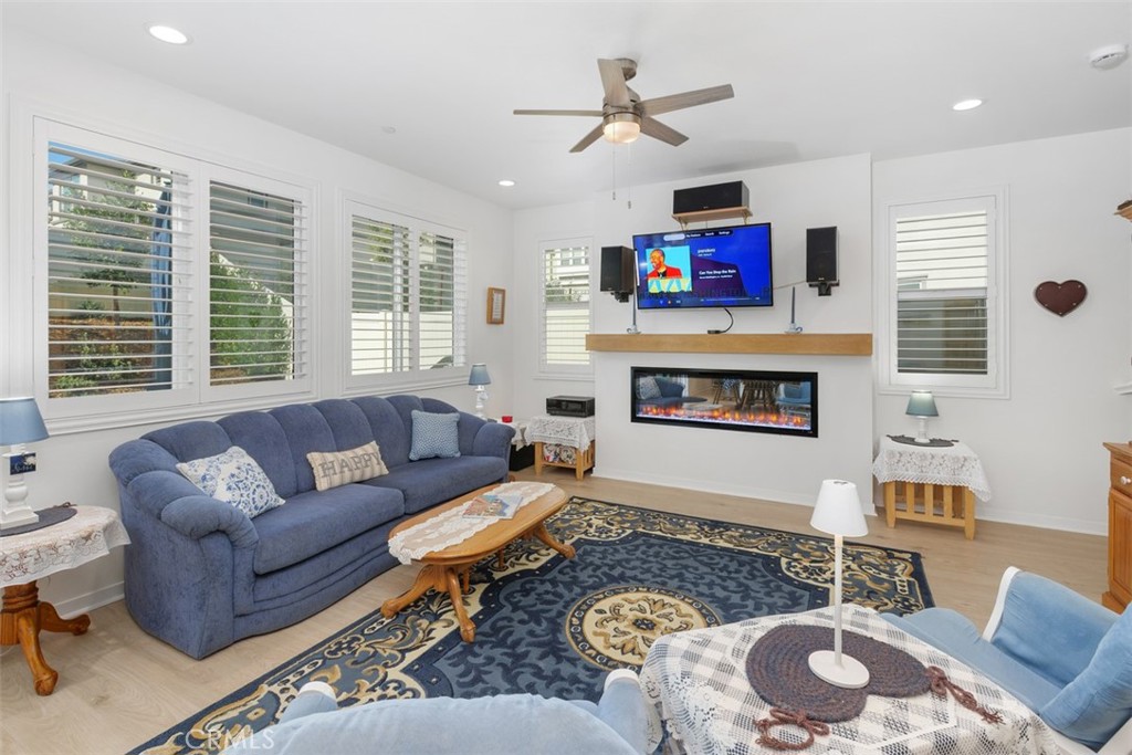 Residential for sale at 39707 Kalmia, Temecula CA featuring 3 beds and 3 baths