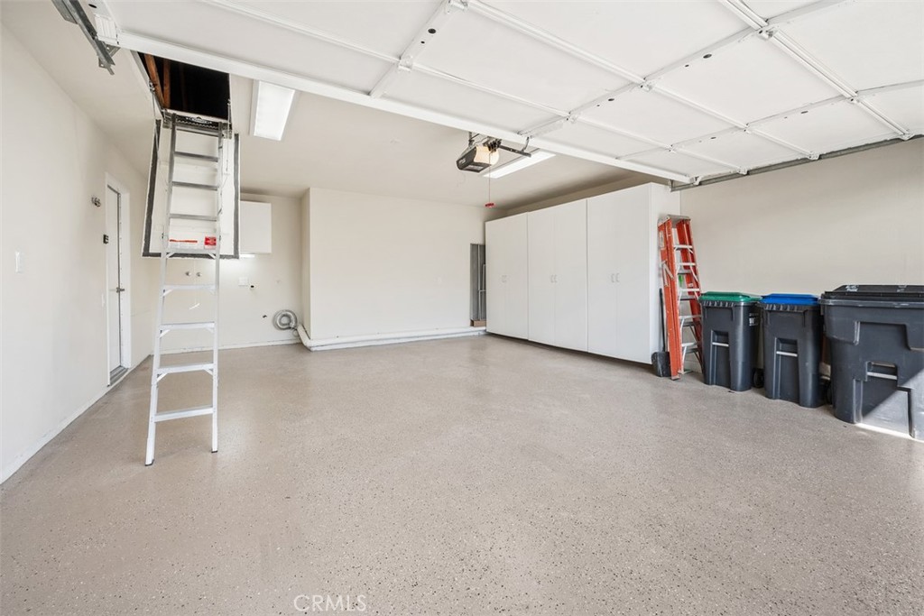 Residential for sale at 23581 Ribalta, Mission Viejo CA featuring 3 beds and 2 baths