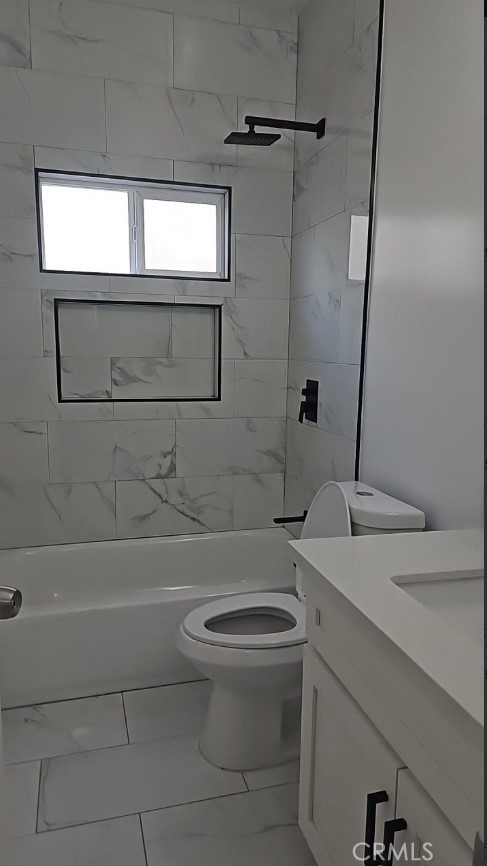 Residential Lease for rent at 949 W Magnolia Street, Compton CA featuring 2 beds and 1 bath