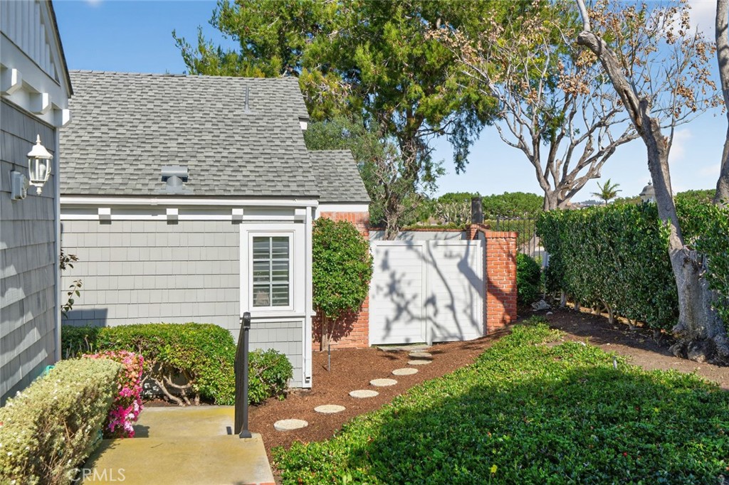 Residential for sale at 33881 Cape Cove, Dana Point CA featuring 2 beds and 2 baths