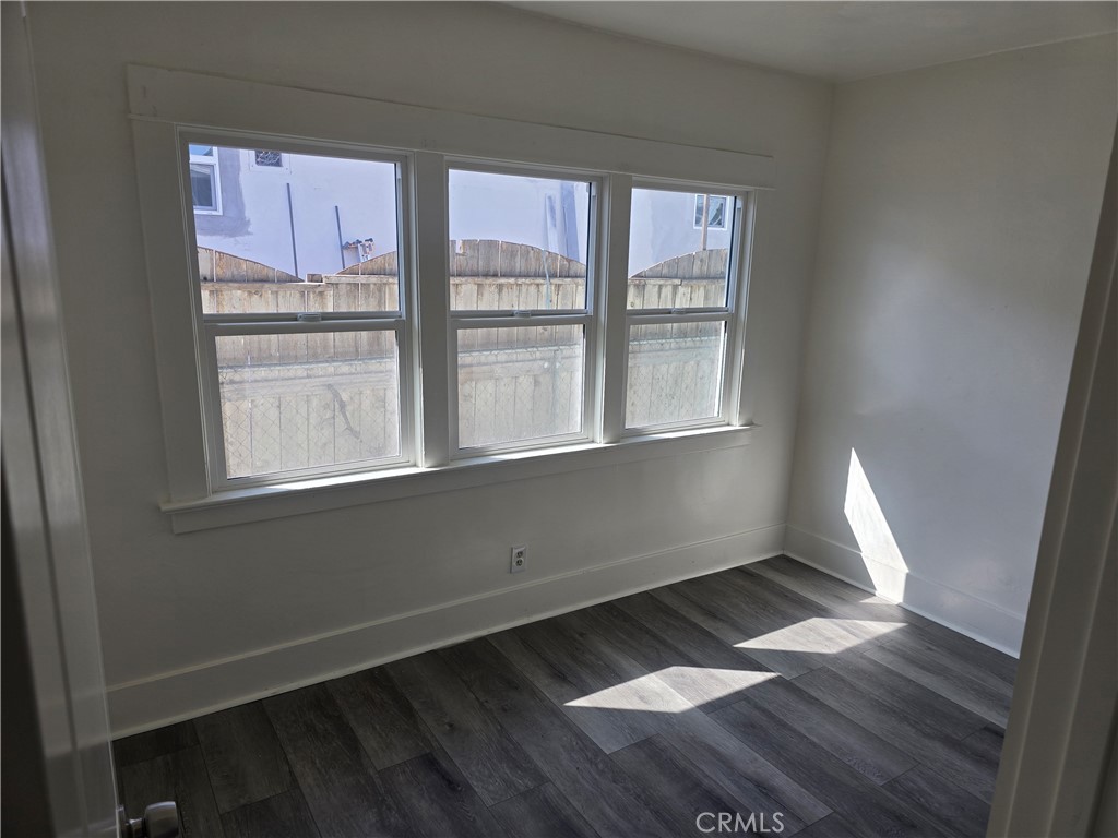 Residential Lease for rent at 6126 Springvale, Los Angeles, Los Angeles County CA featuring 4 beds and 1 bath