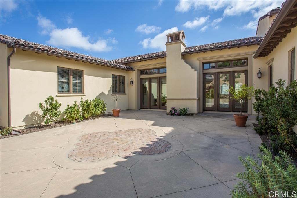 Residential Lease for rent at 6277 Belmont Trail Court, San Diego, San Diego County CA featuring 4 beds and 5 baths