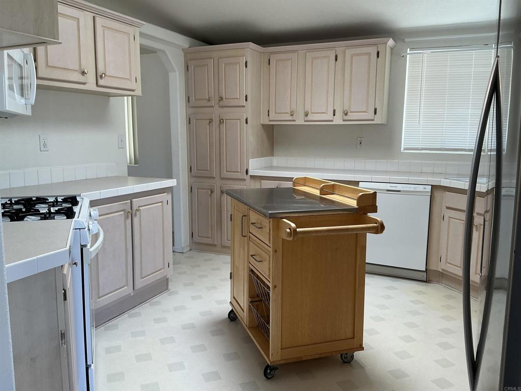 Residential for sale at 525 W El Norte Pkwy 127, Escondido CA featuring 2 beds and 2 baths