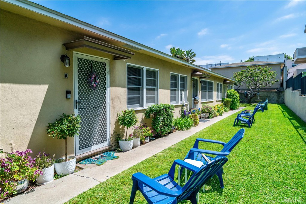 Residential Income for sale at 412 Richmond Street, El Segundo CA