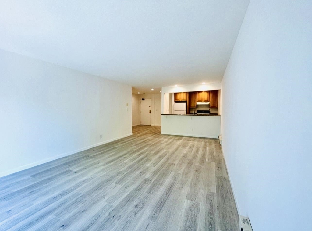 Residential for sale at 13700 13700 SAN PABLO AVE 1210, San Pablo CA featuring 1 bed and 1 bath