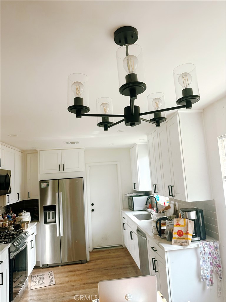 Residential Lease for rent at 12610 Maryvine, El Monte, Los Angeles County CA featuring 3 beds and 2 baths