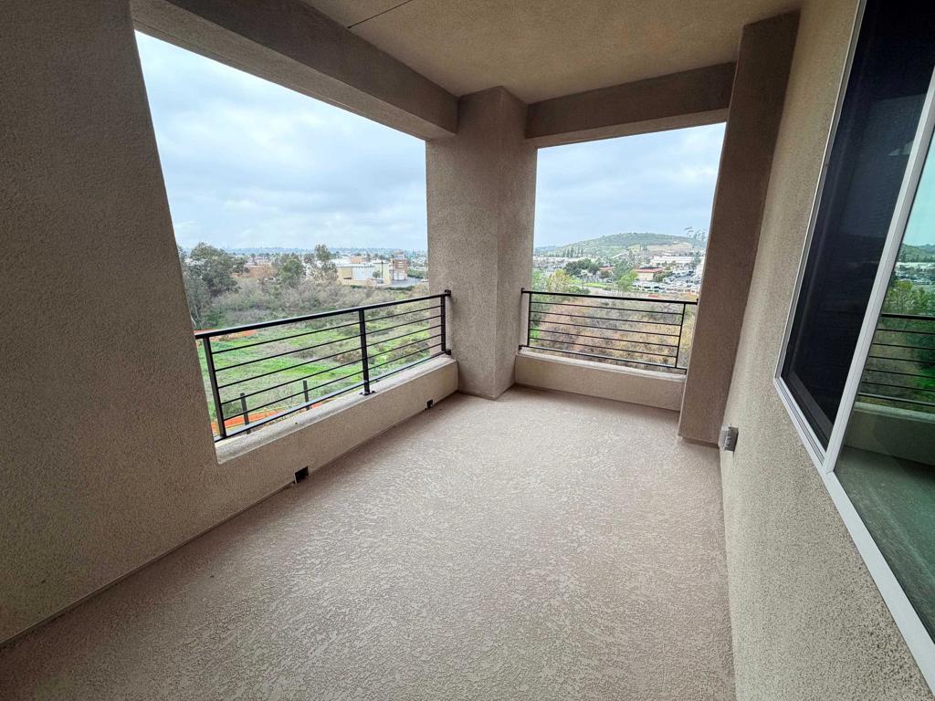 Residential Lease for rent at 460 Caliper Way, San Marcos, San Diego County CA featuring 3 beds and 3 baths