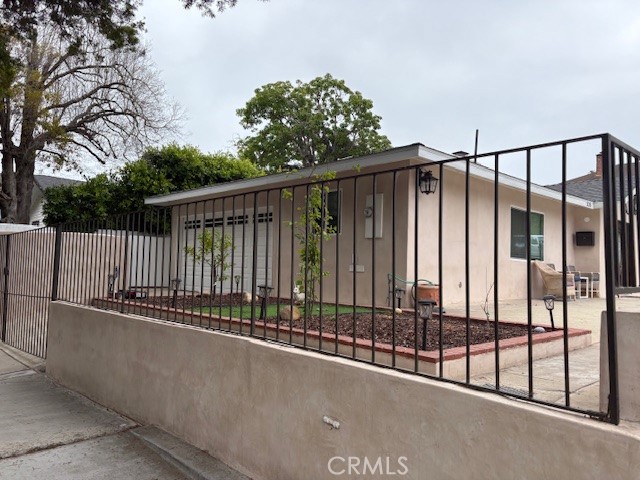 Residential for sale at 535 Wentworth Avenue, Santa Barbara CA featuring 3 beds and 2 baths