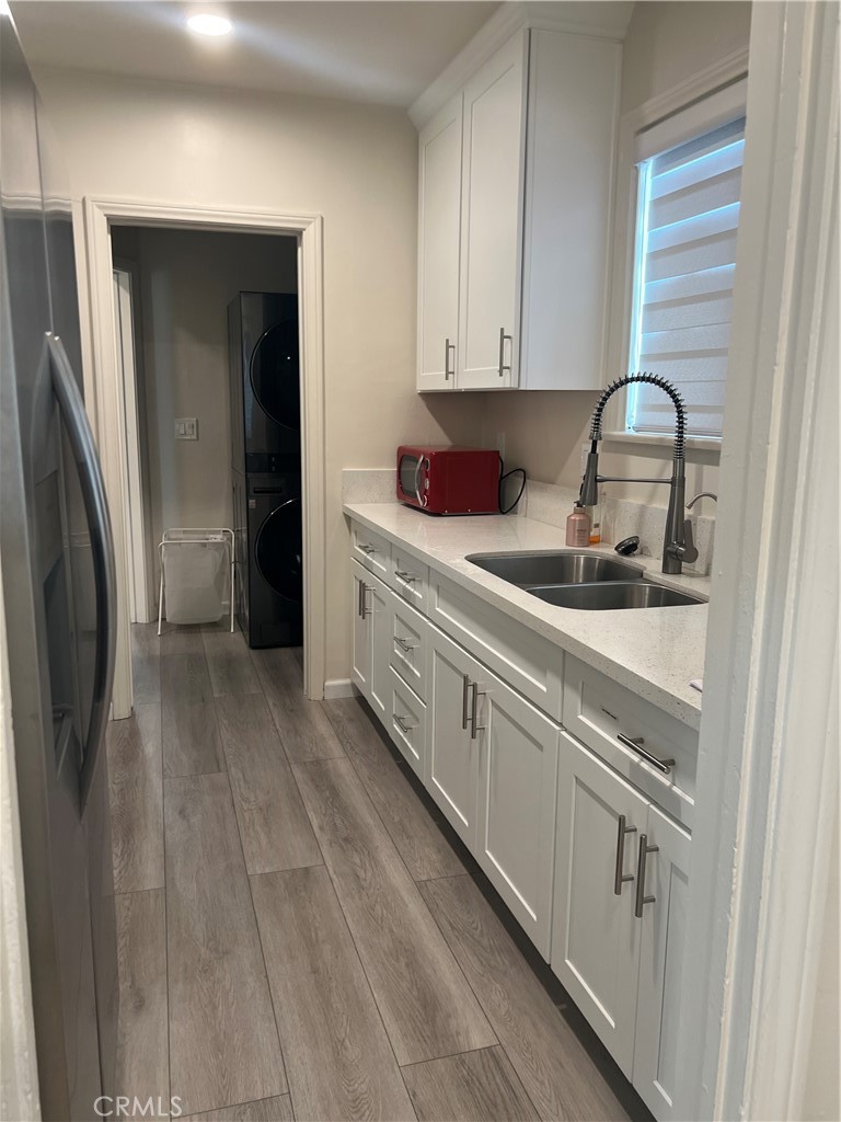 Residential Lease for rent at 2237 El Paseo A, Alhambra, Los Angeles County CA featuring 1 bed and 1 bath