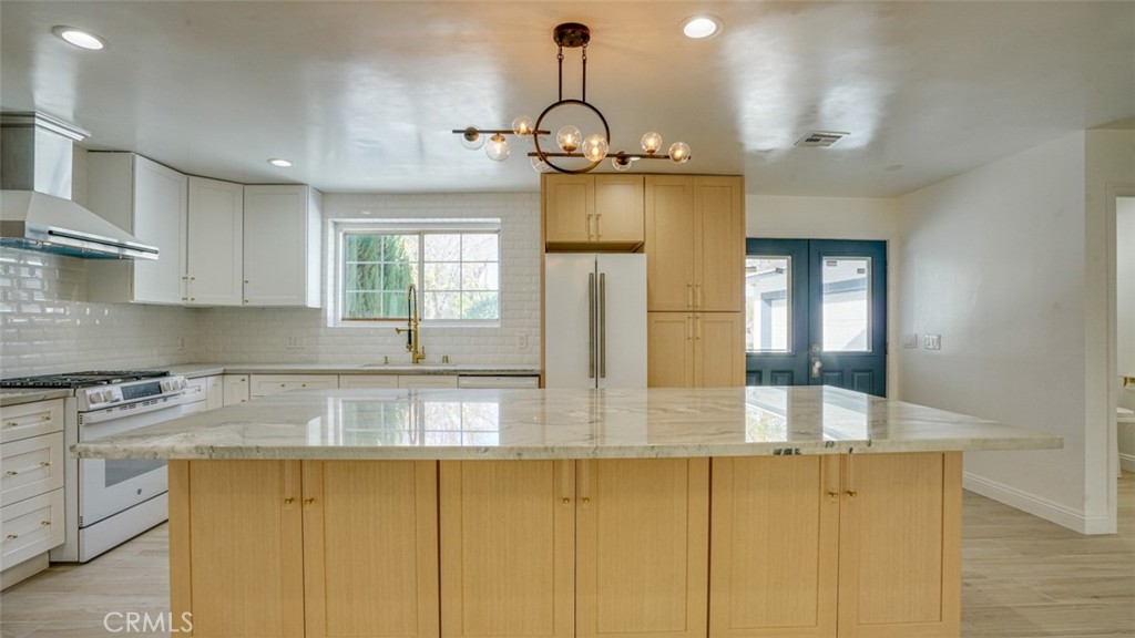 Residential Lease for rent at 24306 Gilmore Street, West Hills, Los Angeles CA featuring 4 beds and 2 baths