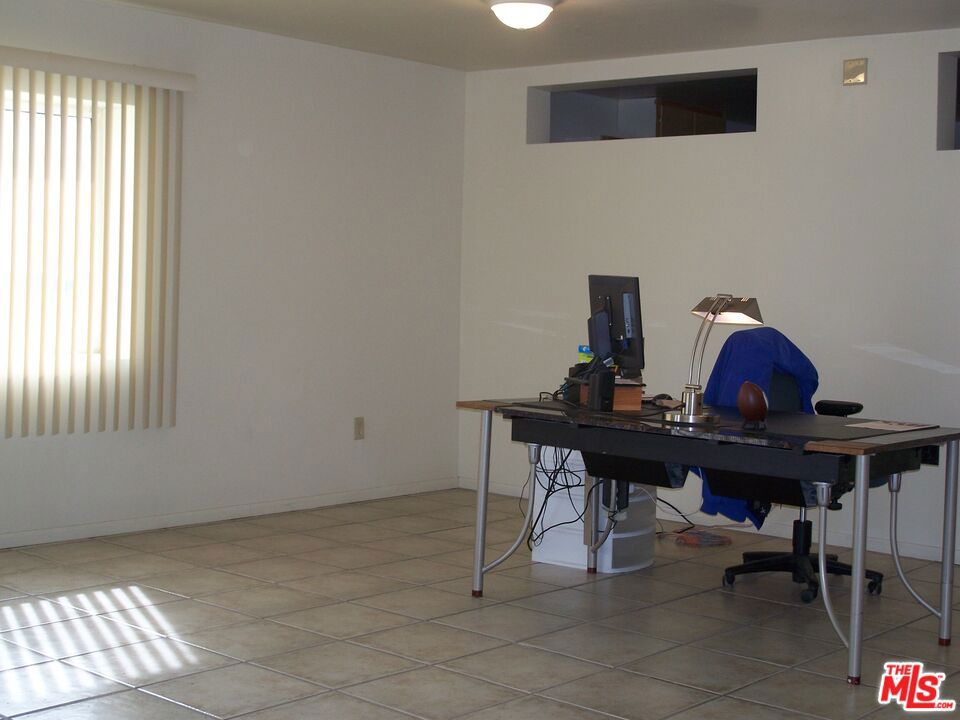 Residential for sale at 300 Mount Vernon Avenue, Bakersfield CA featuring 3 beds and 2 baths