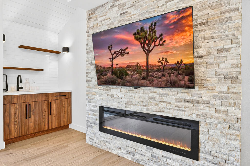 Residential for sale at 352 Forest Hills Drive, Rancho Mirage CA featuring 2 beds and 2 baths