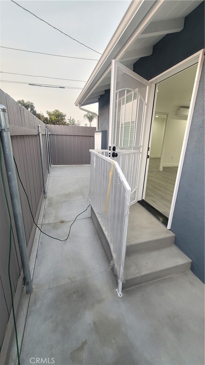 Residential Lease for rent at 1605 Santa Ana Street E C, Anaheim CA featuring 1 bed and 1 bath