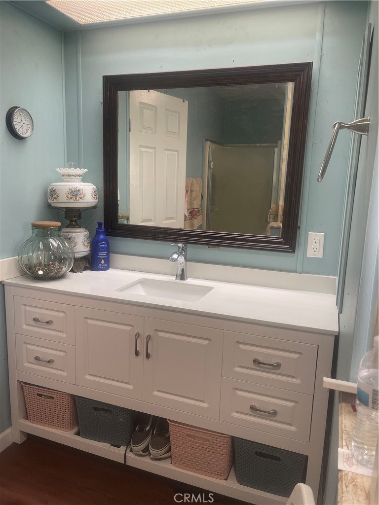 Manufactured In Park for sale at 175 N Manzanita Court, San Jacinto CA featuring 2 beds and 2 baths