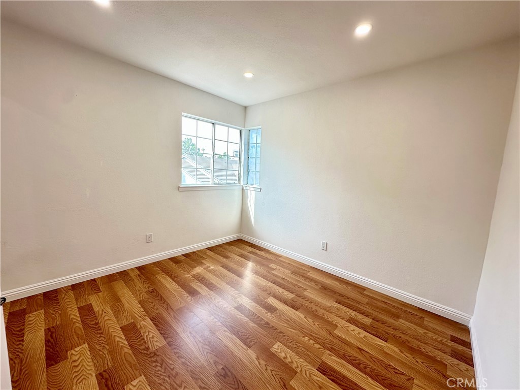 Residential Lease for rent at 45202 Pickford, Lancaster CA featuring 4 beds and 3 baths