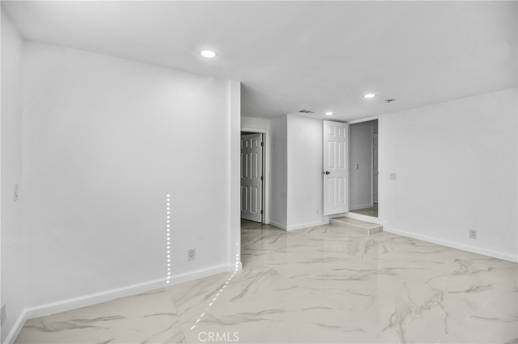 Residential Lease for rent at 696 E 9th A, Upland CA featuring 4 beds and 2 baths