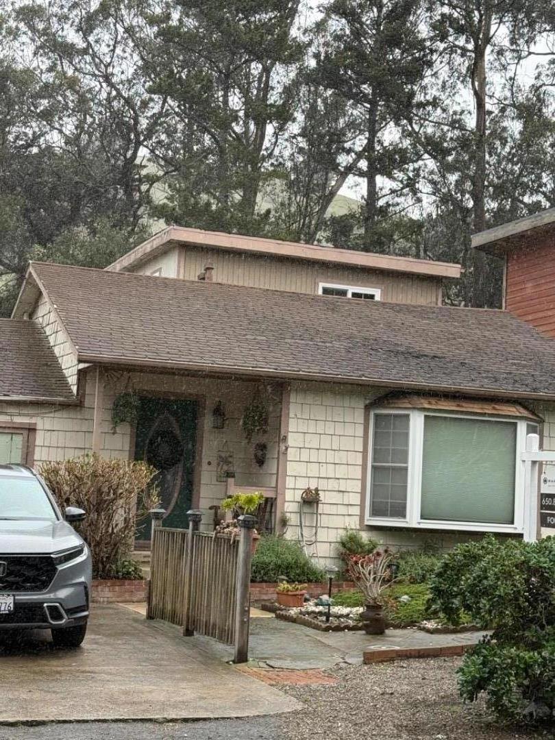 Residential for sale at 577 Reina Del Mar Avenue, Pacifica CA featuring 3 beds and 2 baths