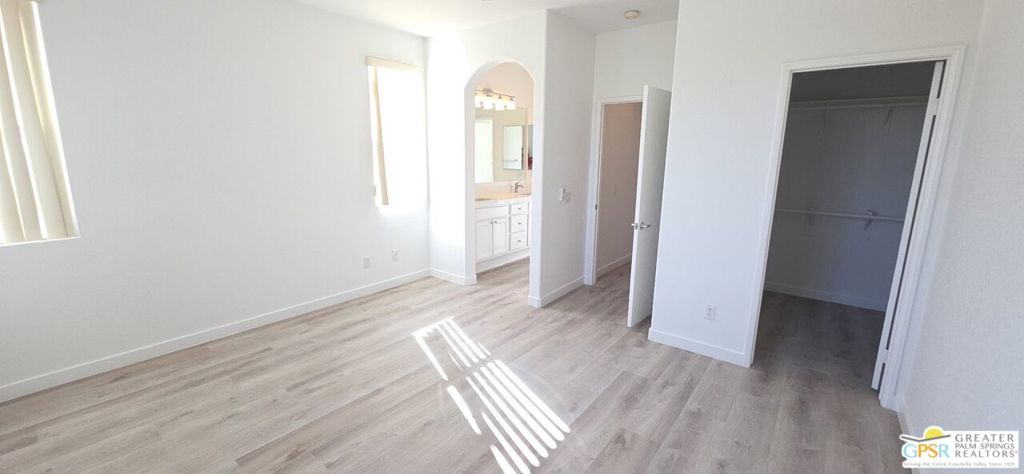 Residential Lease for rent at 65565 Acoma Avenue 49, Desert Hot Springs CA featuring 3 beds and 3 baths