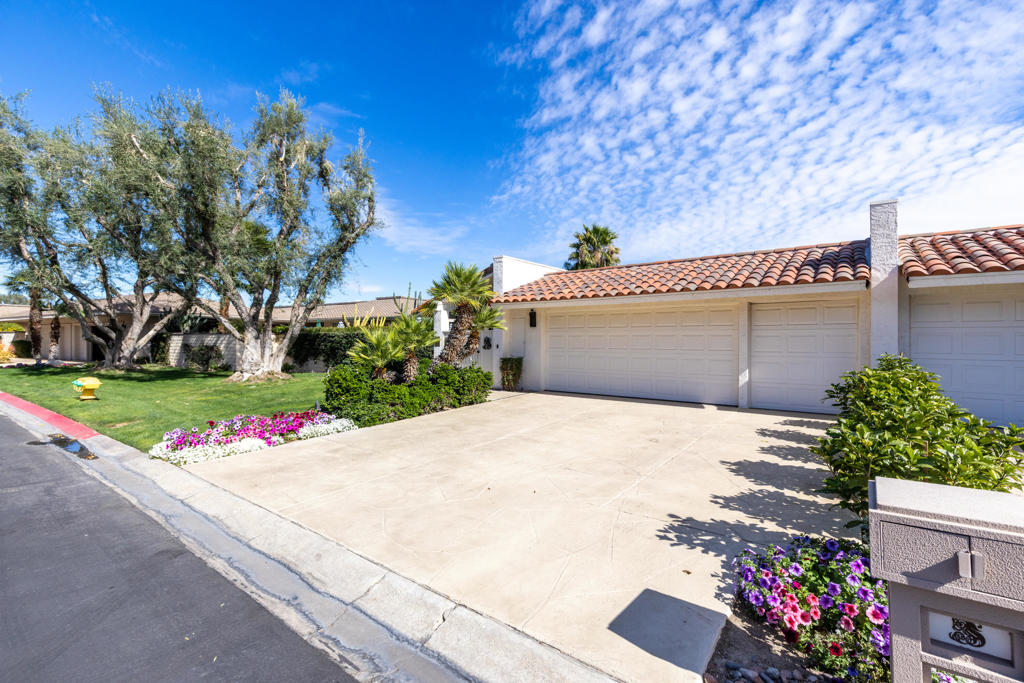 Residential for sale at 10 Lafayette Drive, Rancho Mirage CA featuring 3 beds and 3 baths