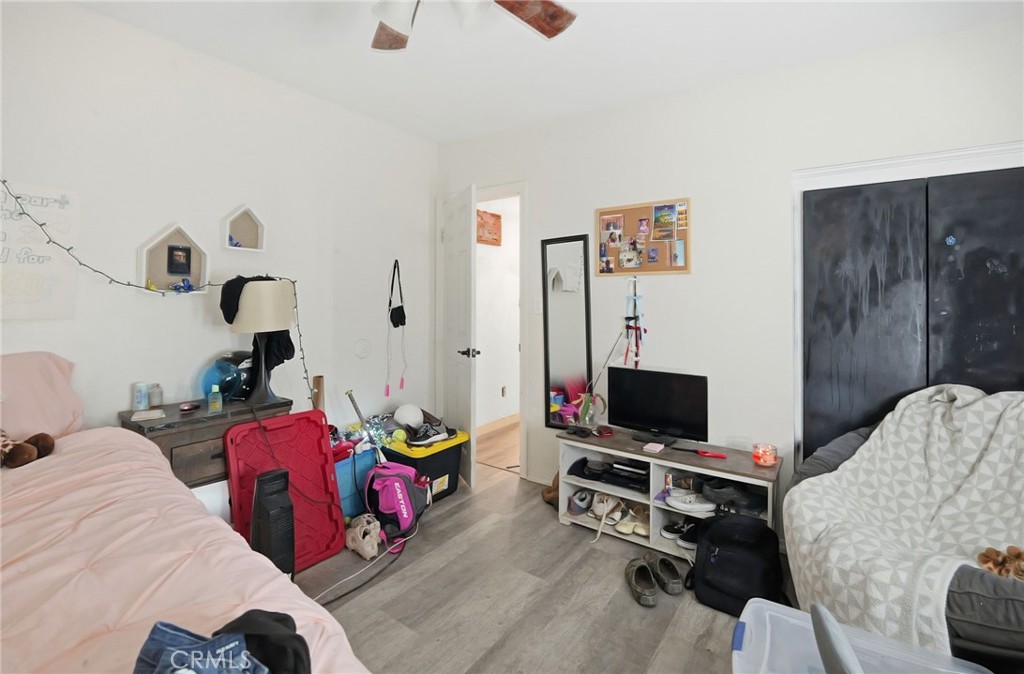 Residential for sale at 7559 Chemehuevi Way, Yucca Valley CA featuring 2 beds and 1 bath