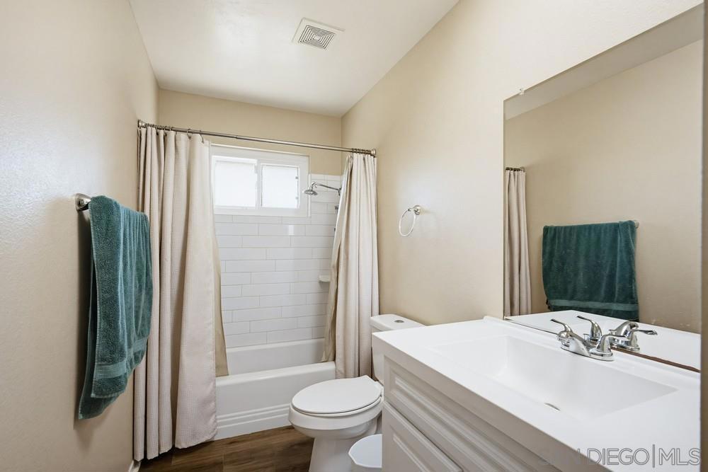 Residential for sale at 26647 Oakmont Drive, Menifee CA featuring 2 beds and 1 bath