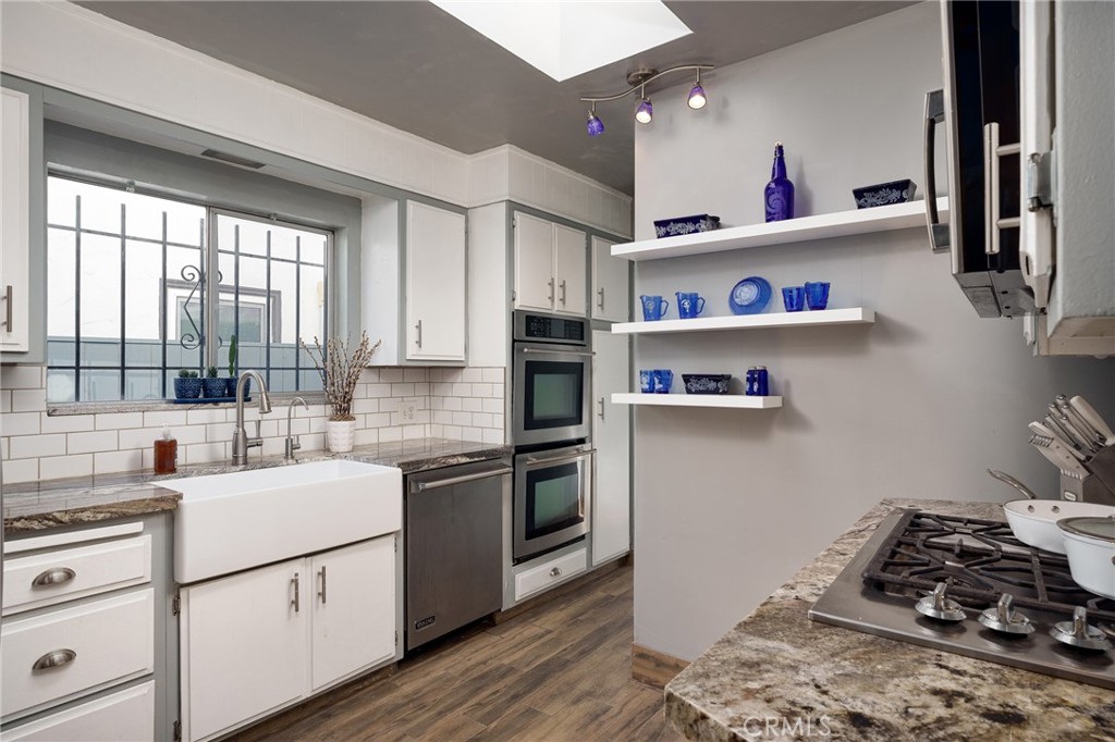 Active for sale at Long Beach, CA, Long Beach, CA CA and 2 baths