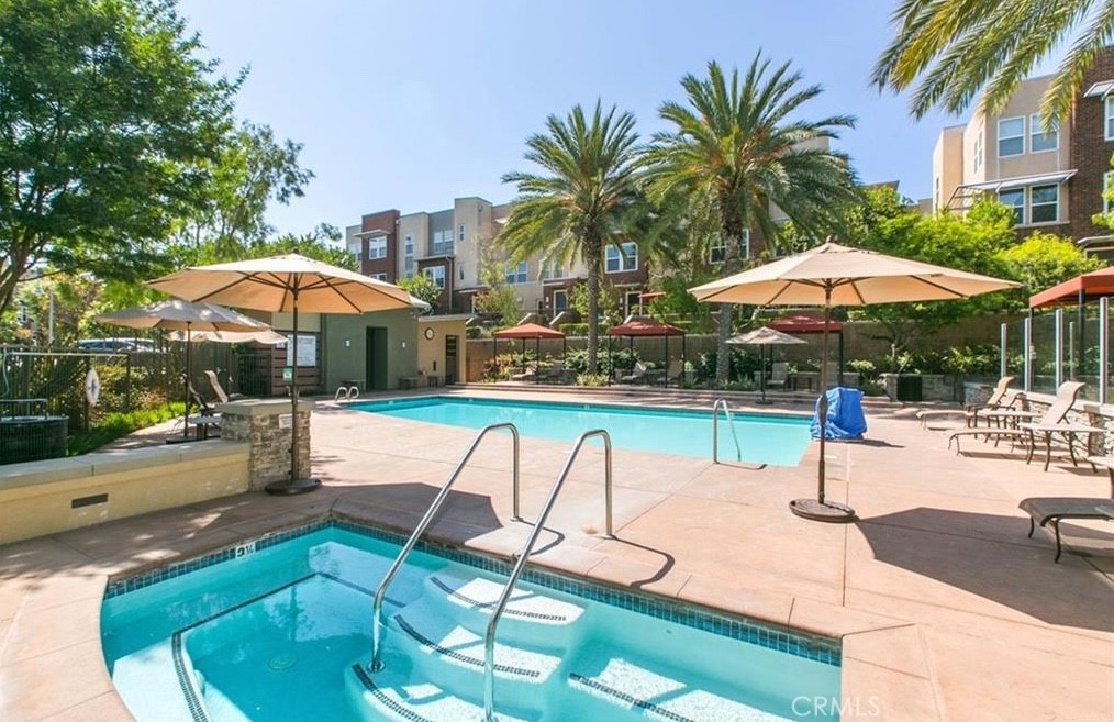 Residential Lease for rent at 24 Colonial Way, Aliso Viejo CA featuring 2 beds and 2 baths