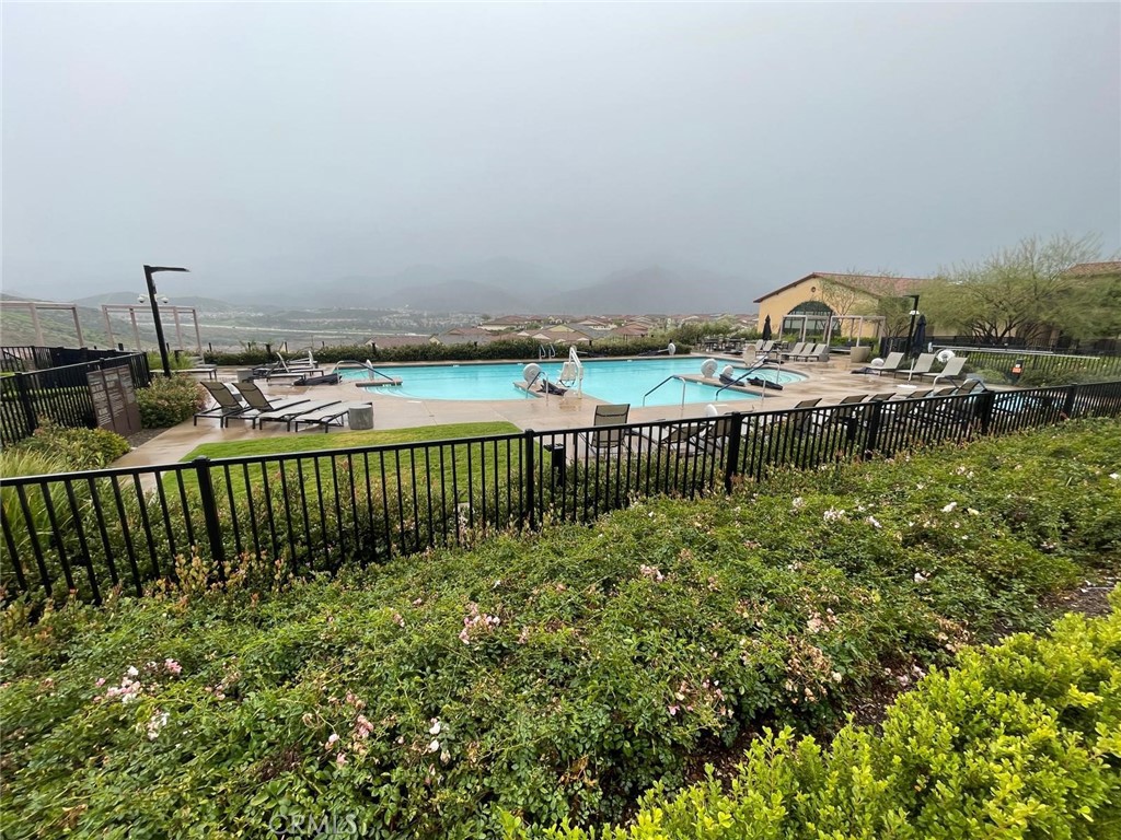 Residential Lease for rent at 11920 Shadeland, Corona CA featuring 2 beds and 2 baths