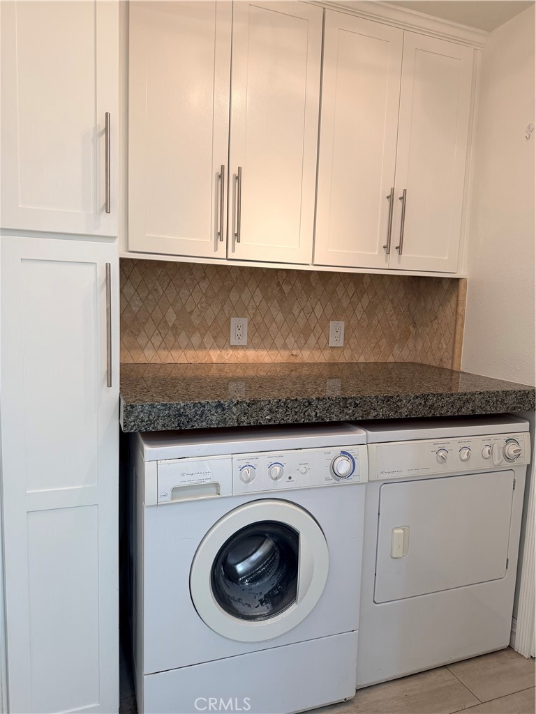 Residential Lease for rent at 21 Front Row, Aliso Viejo CA featuring 3 beds and 3 baths